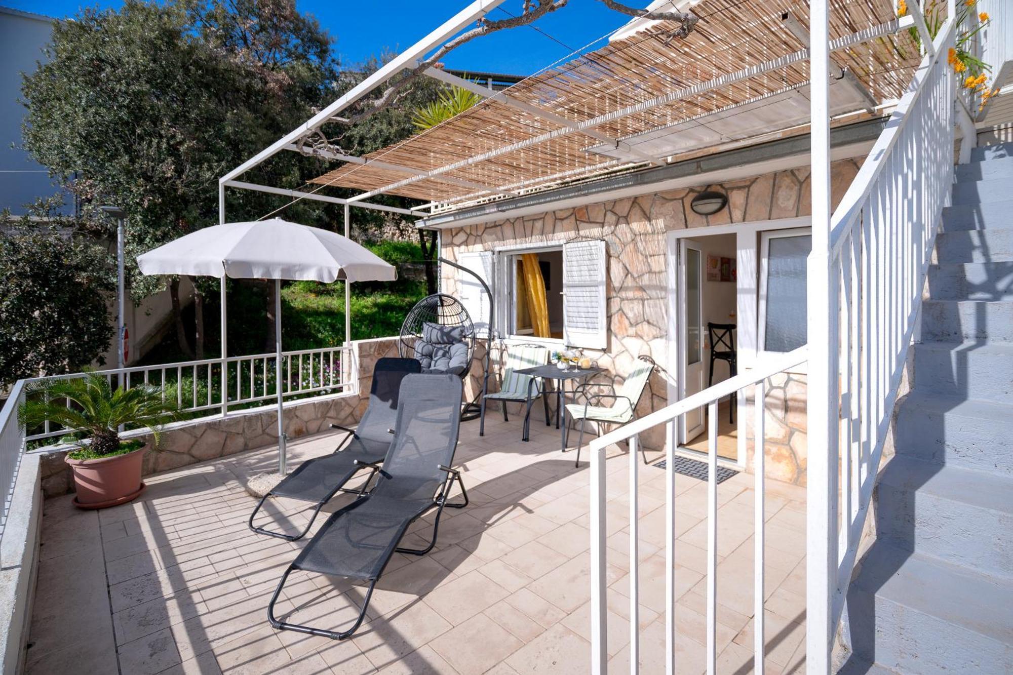Apartments Lucic Hvar Town Exterior photo