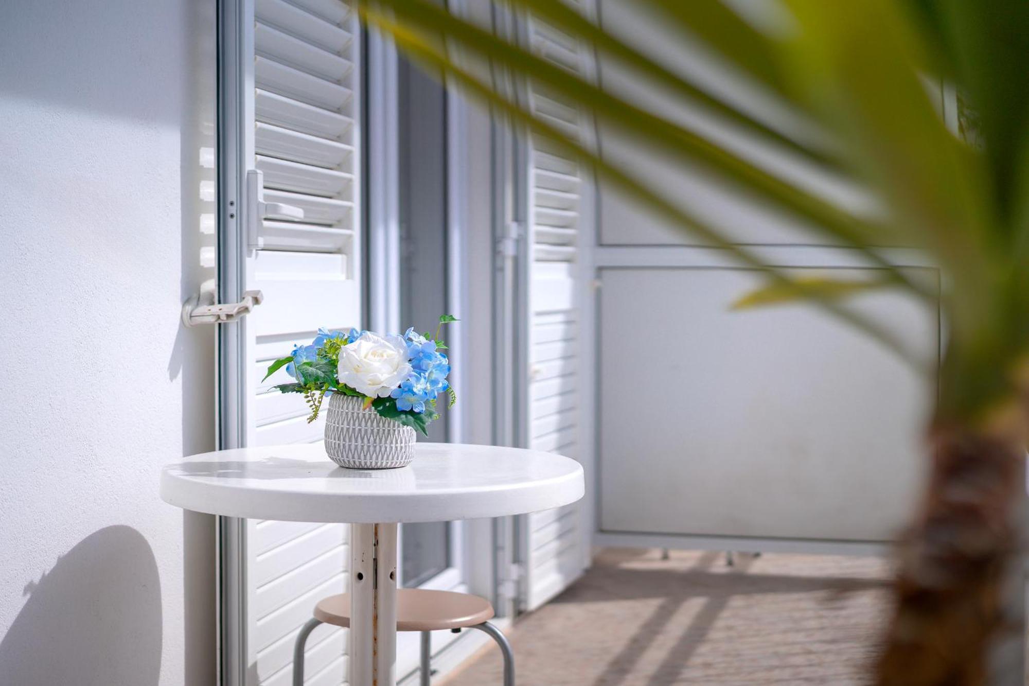 Apartments Lucic Hvar Town Exterior photo